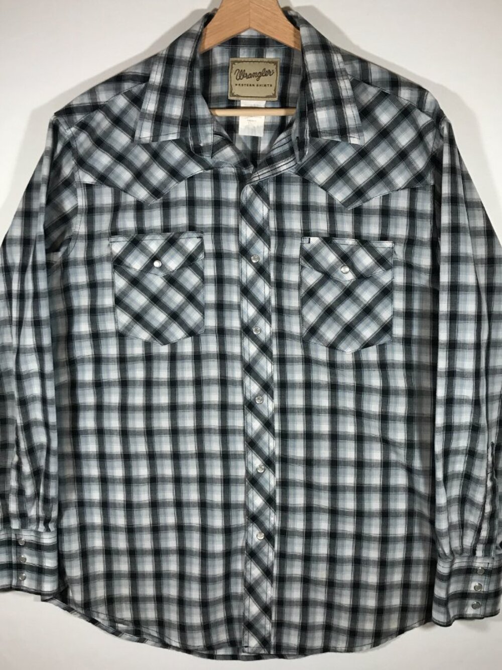 Wrangler Western Shirts Men's Large Black Plaid Pearl Snap Button Up Long Sleeve